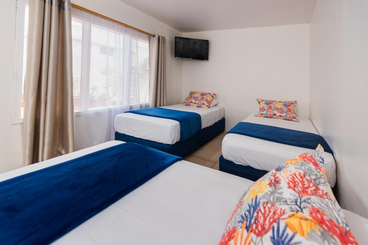 Hostal North Seymour Puerto Ayora  Kültér fotó